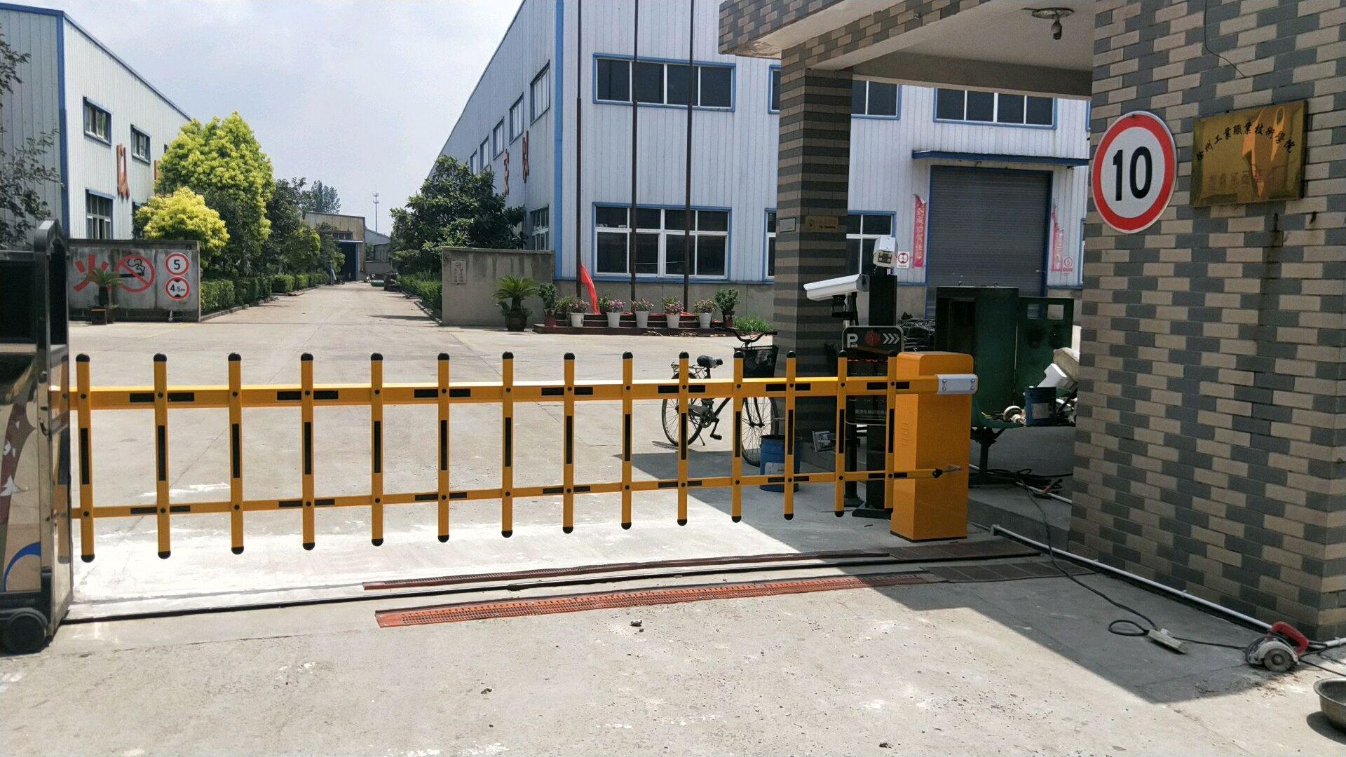 徐州電動門、伸縮門、道閘與卷簾門 安裝維修與批發一站式服務